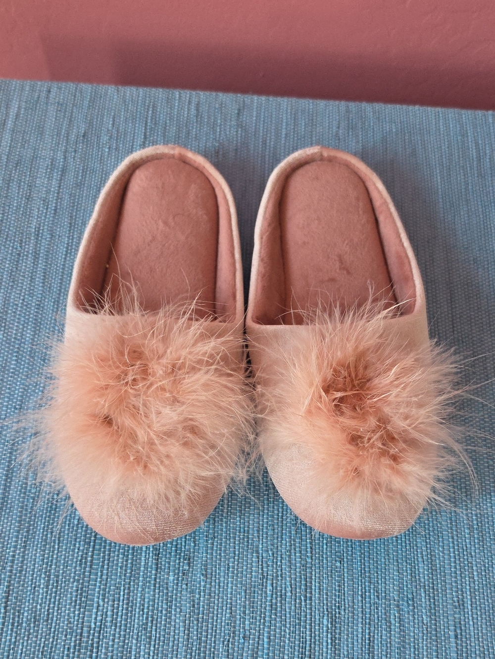 Peach Pink Faux Fur Pom Slippers